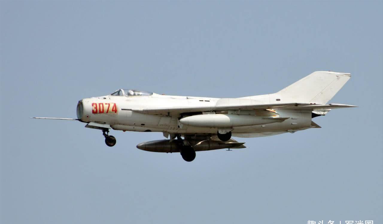 巴铁魔改中国歼-6,45秒击落2架印度战机,印心