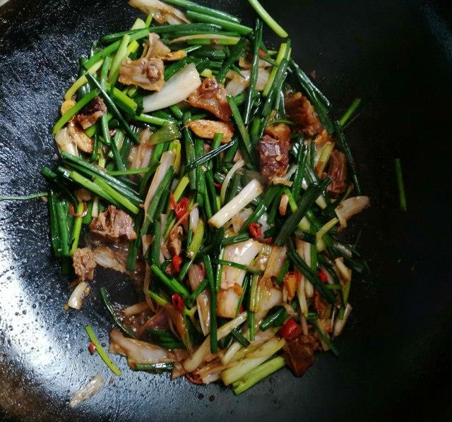 荞头炒腊鸭腿,快手下饭菜