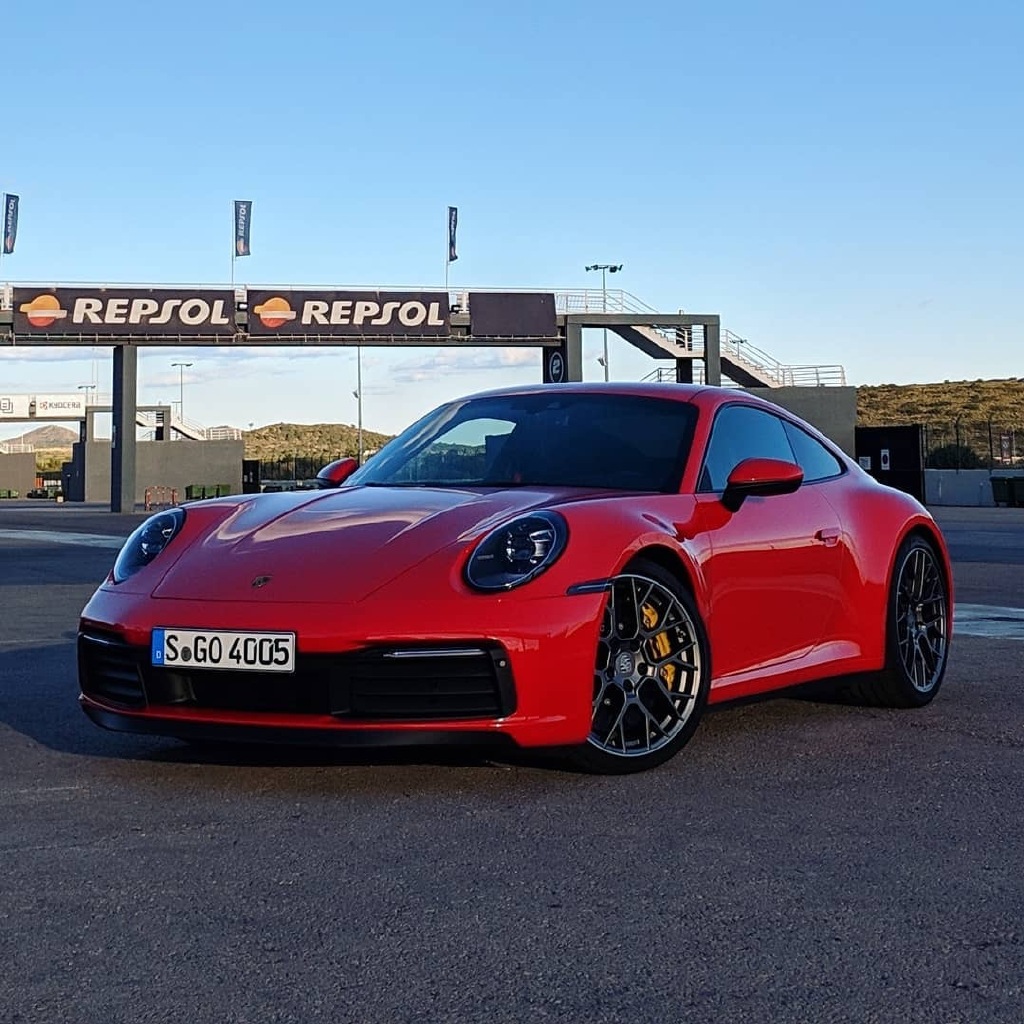 每一代保时捷911都堪称经典历久恒新的经典跑车