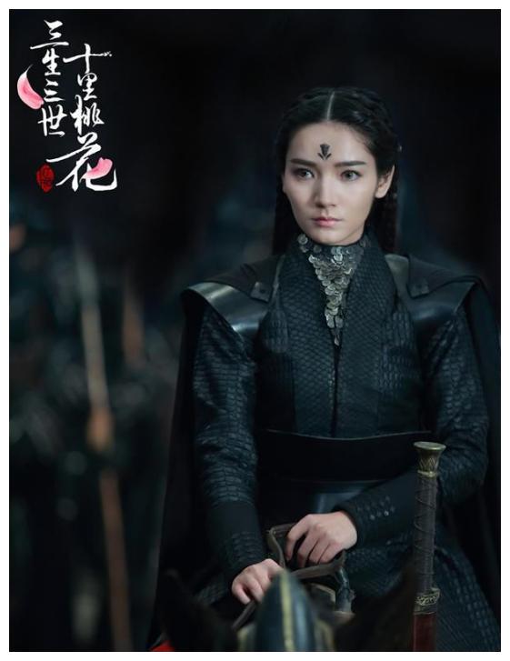 《三生三世十里桃花》,在剧中饰演配角翼族小公主胭脂,虽