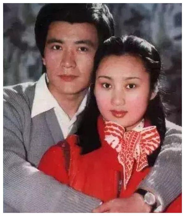 周里京之妻张巍我要用女人的温柔温暖他的一生……|周里京|张巍|傅春英_新浪新闻