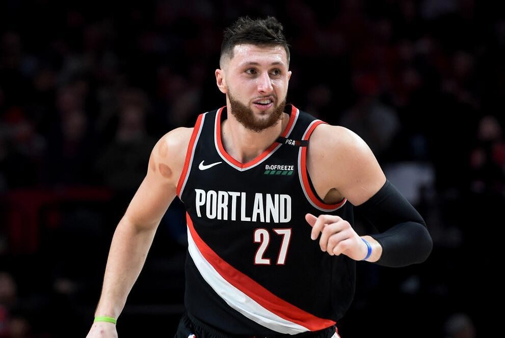 努尔基奇90度骨折受伤前砍3216542开拓者季后赛危险了