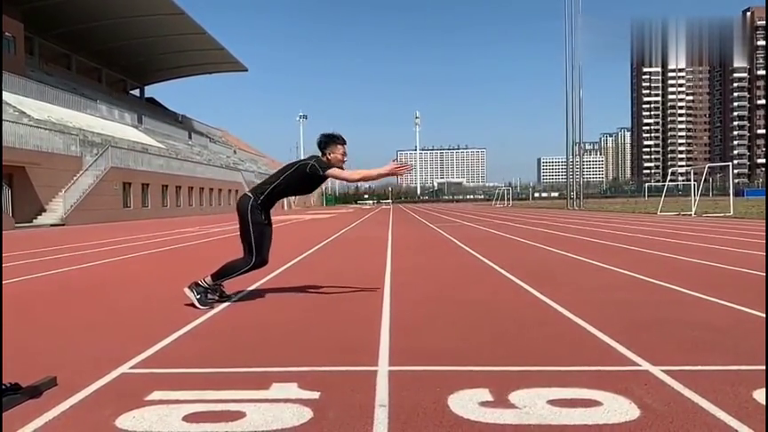 这是高中体育生的日常训练,标准的立定跳远,国家队欢迎你!
