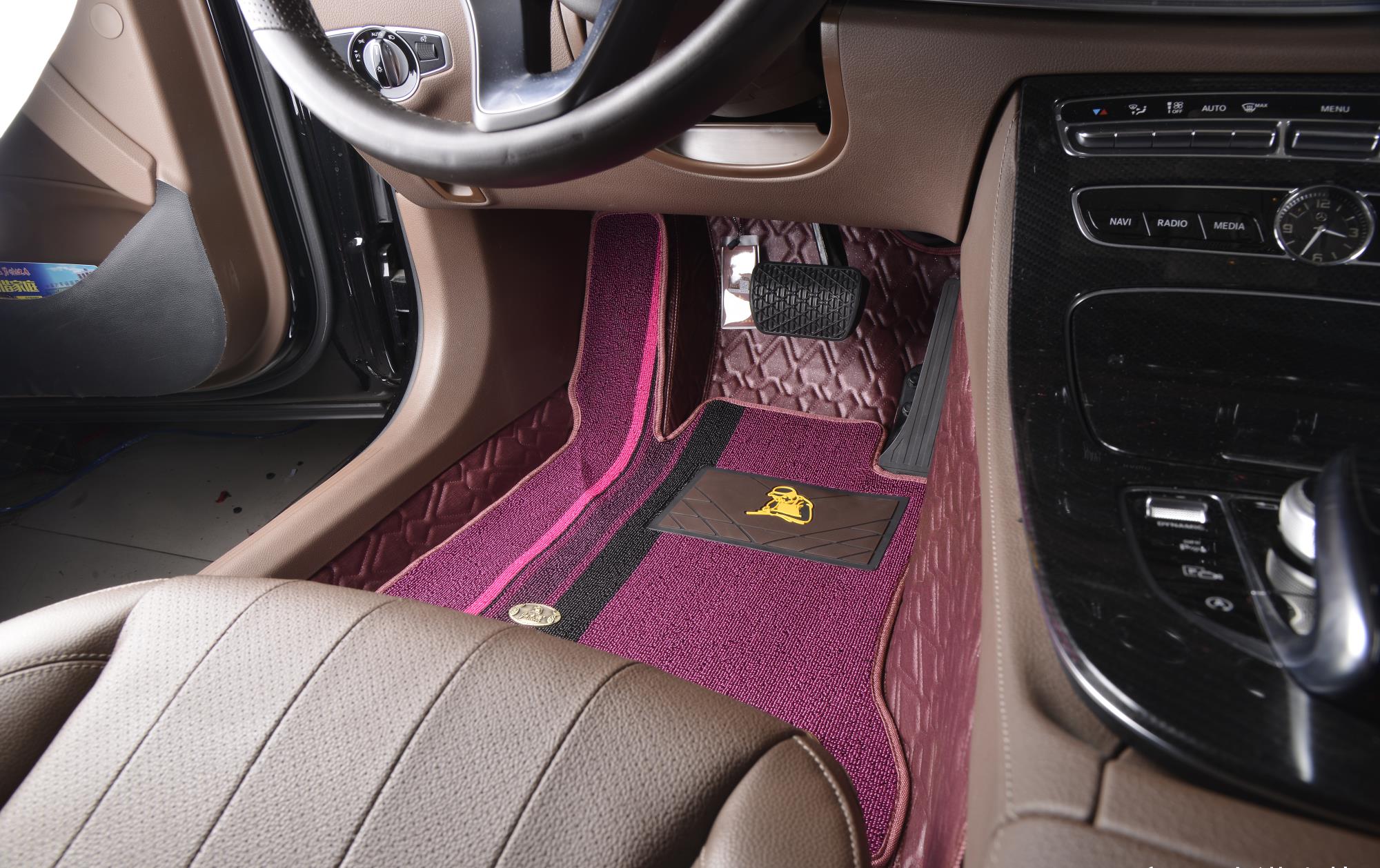 杰诺负离子汽车脚垫|打造超凡舒适驾车体验