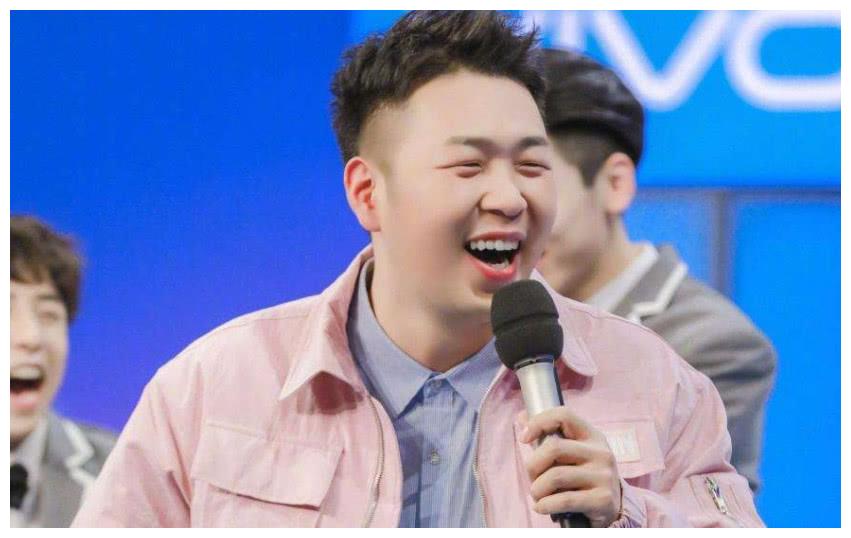 虽然杜海涛在湖南卫视最好的综艺节目《快乐大本营》当主持人,但是