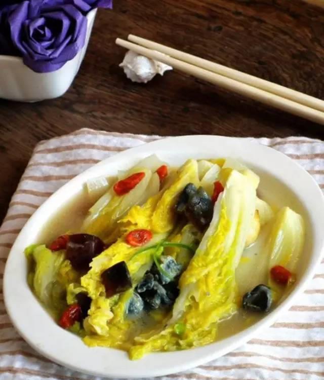 美食精选四季豆炒肉丝宫保杏鲍菇上汤娃娃菜卤牛肚的做法