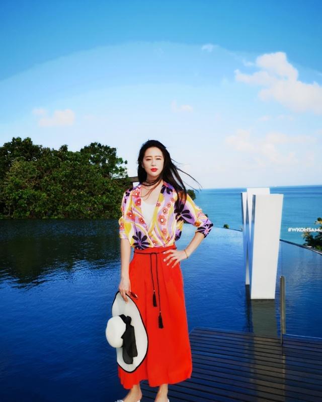 体操女神表白易建联被拒曾因咬教练走红今36岁成明星肤白貌美