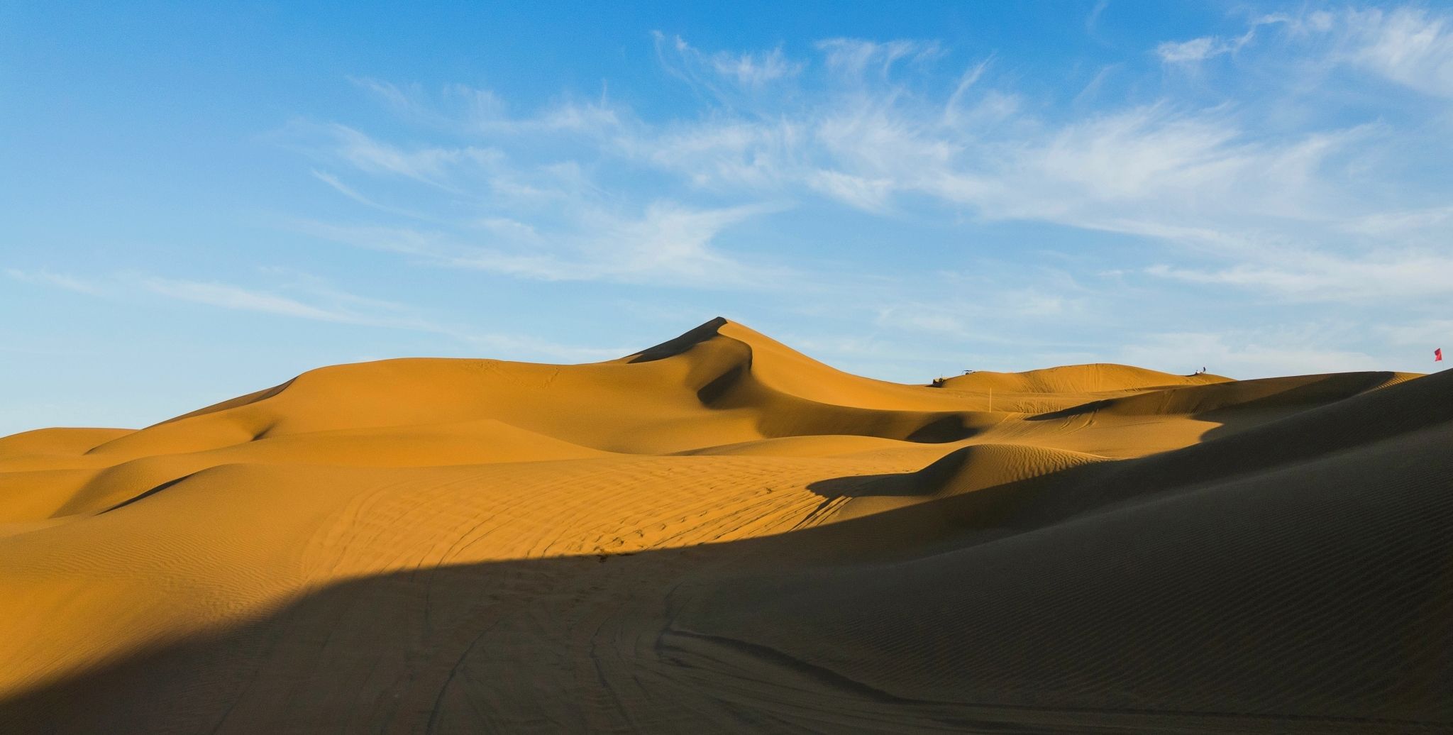 网红打卡地-新疆库木塔格沙漠