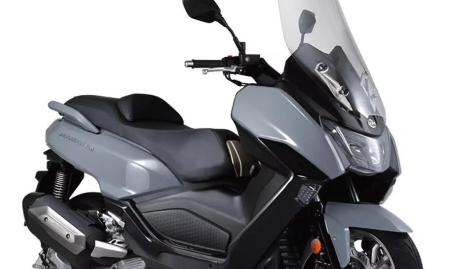 三阳新款maxsym 400i曝光,预计售价5w以内