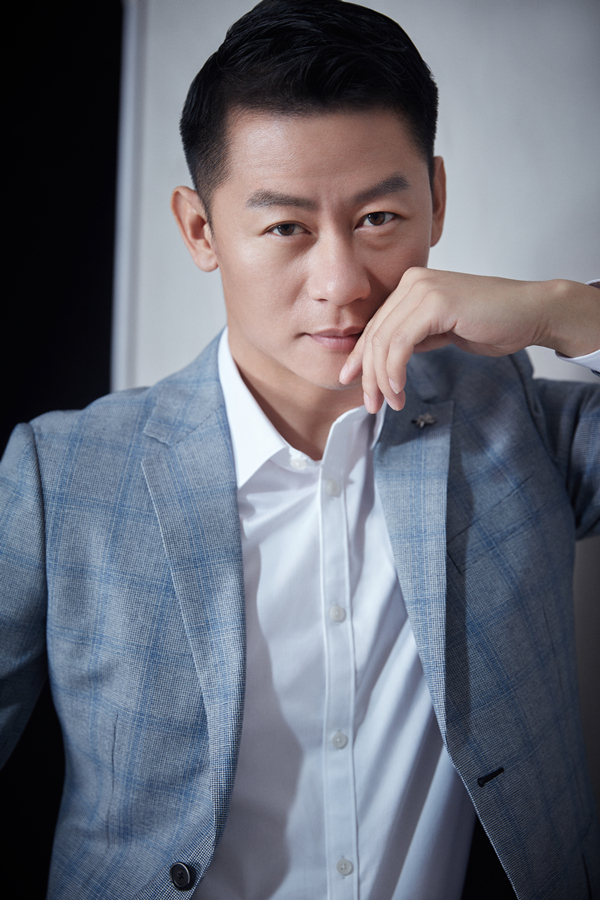 李健全新时尚写真 演绎型男帅气不羁