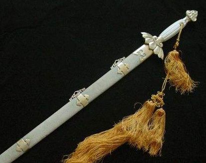 中国古剑,龙渊宝剑,一把诚信高洁之剑