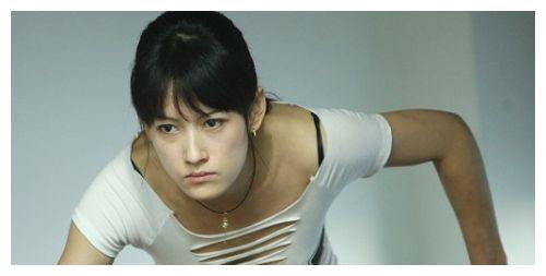 潘晓婷太优秀,导致单身37年,她比潘晓婷稍逊,多单身4年?