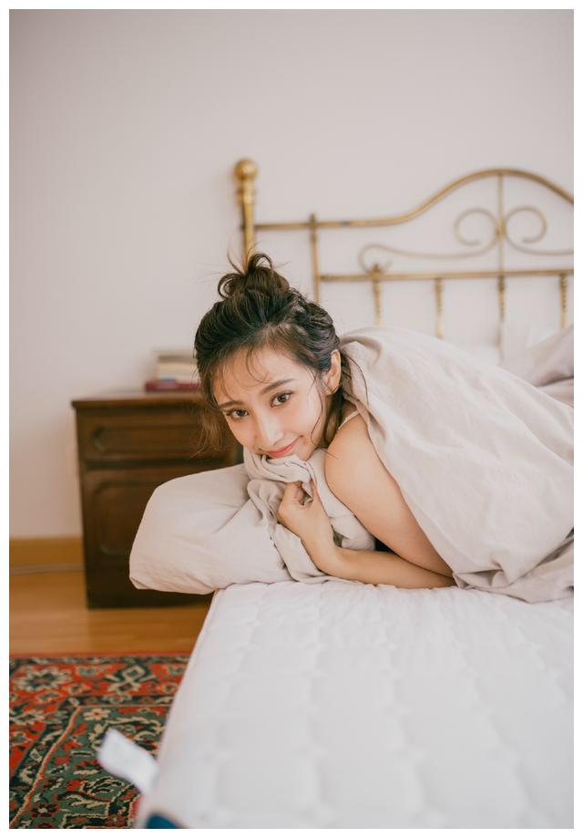 演员系列第一百三十期第一季王嘉禾你的小女友到了请查收