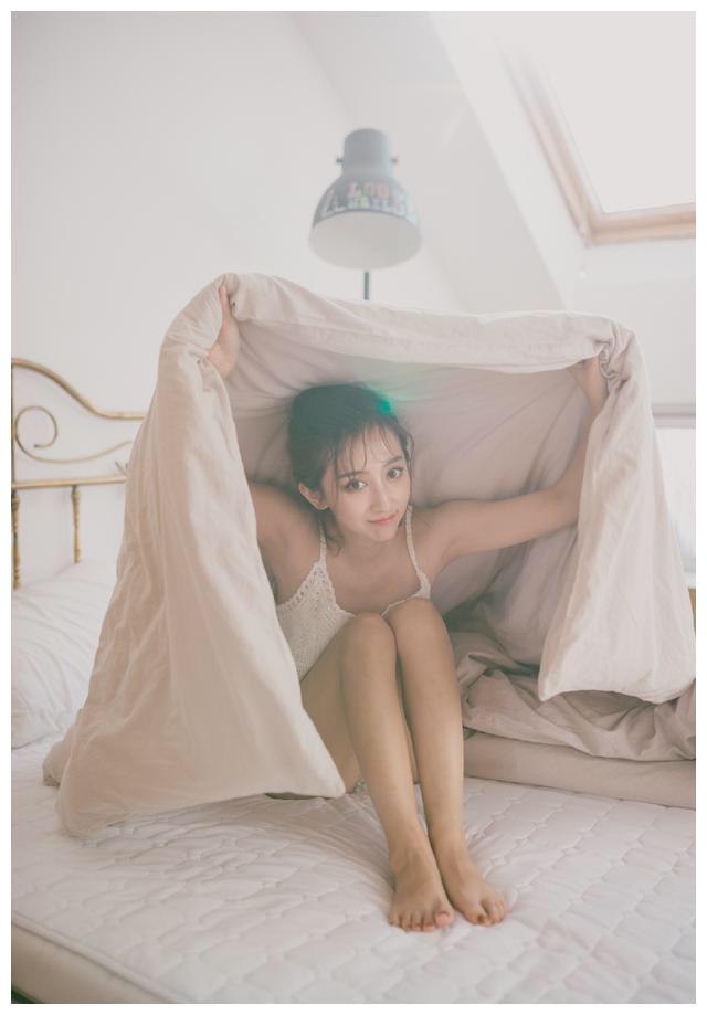 演员系列第一百三十期第一季王嘉禾你的小女友到了请查收