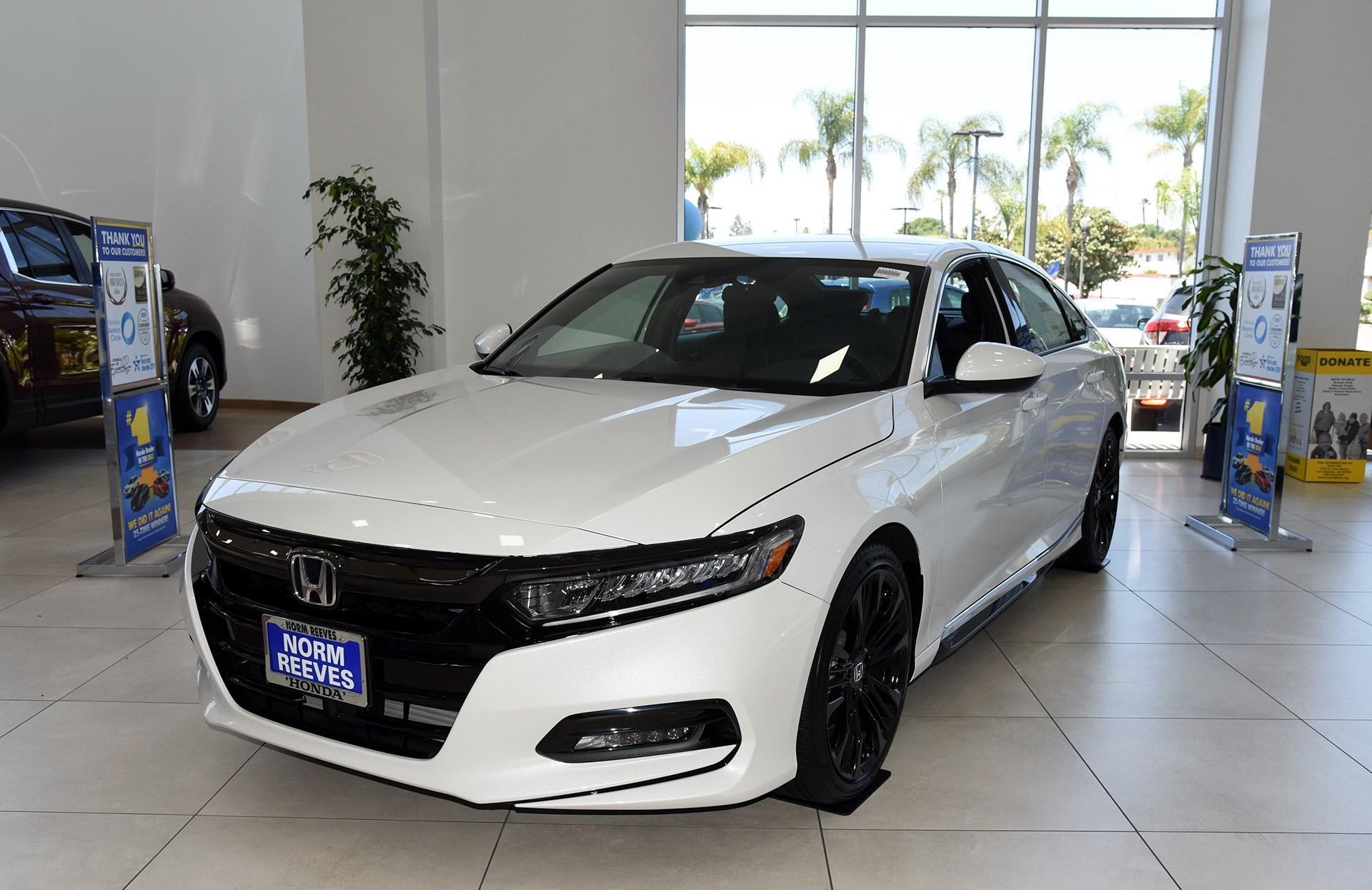 2020款"雅阁"曝光,换装2.0t 10at,明年中旬上市