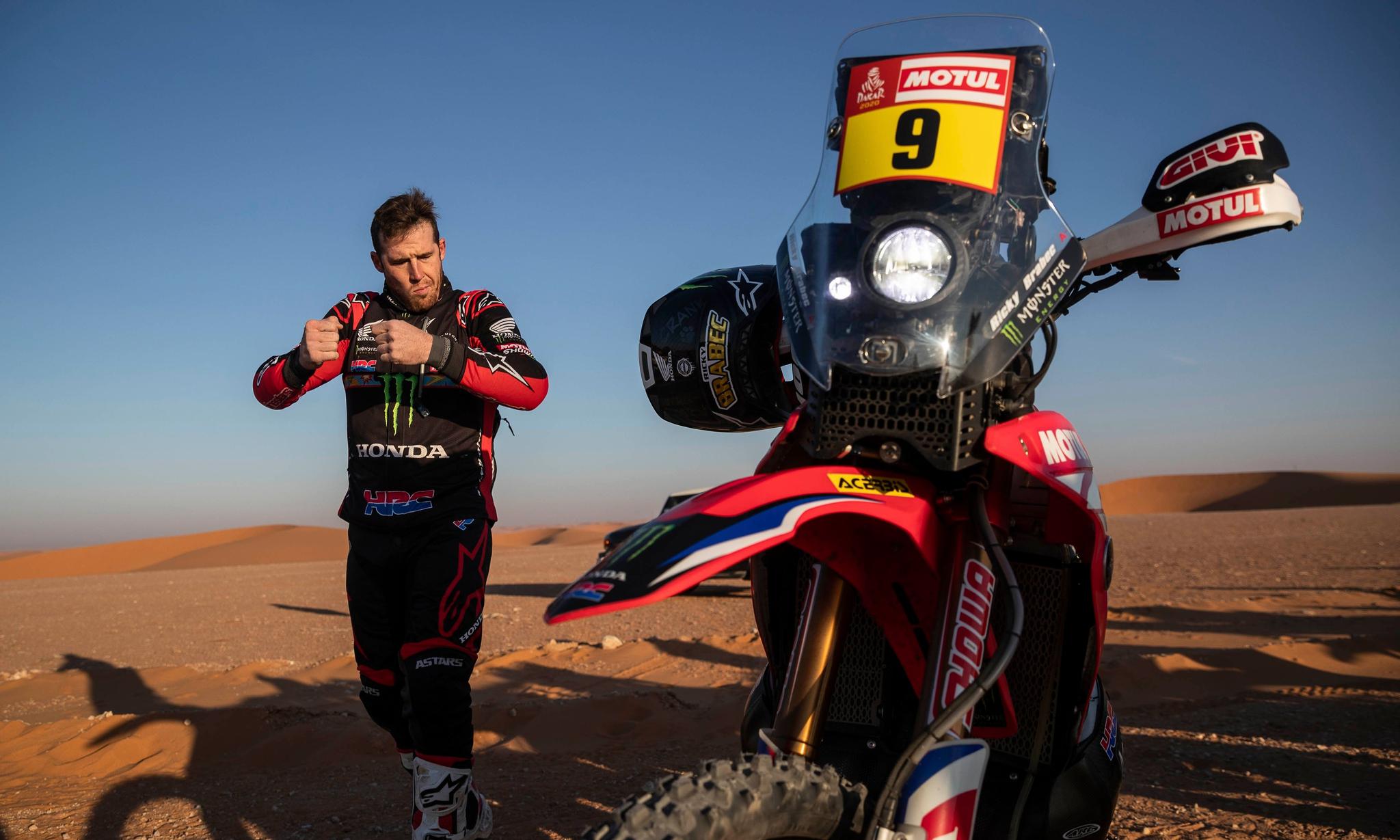 赛车——达喀尔拉力赛:布拉贝克夺得摩托车组总冠军(2)