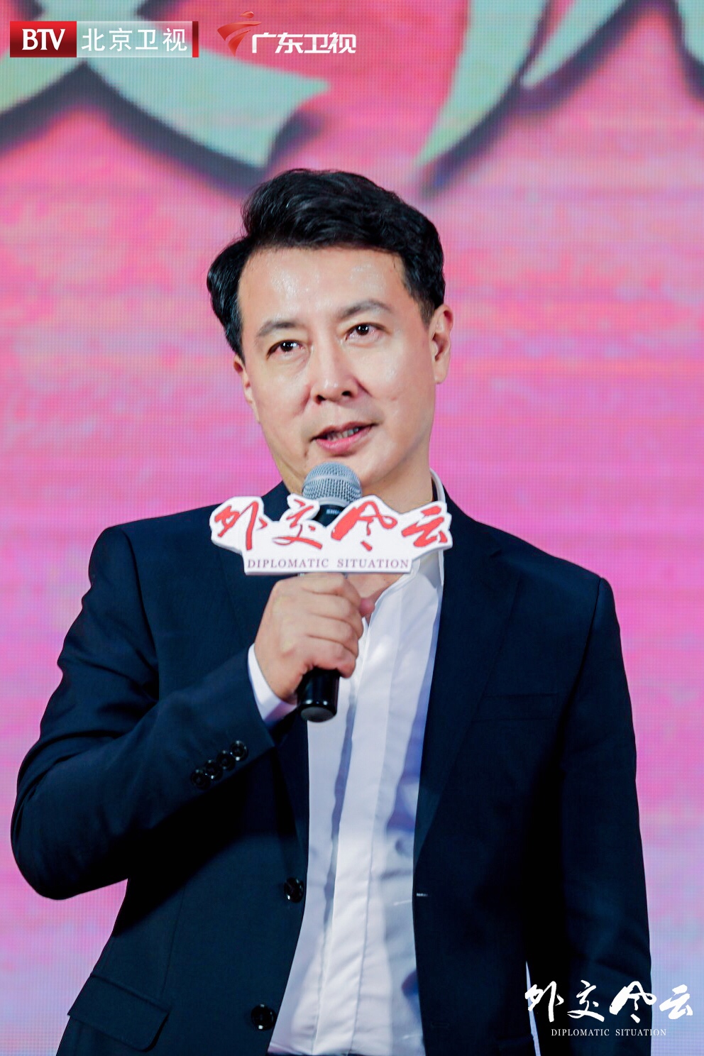 外交风云献礼国庆上线于洋演绎叱咤风云外交官