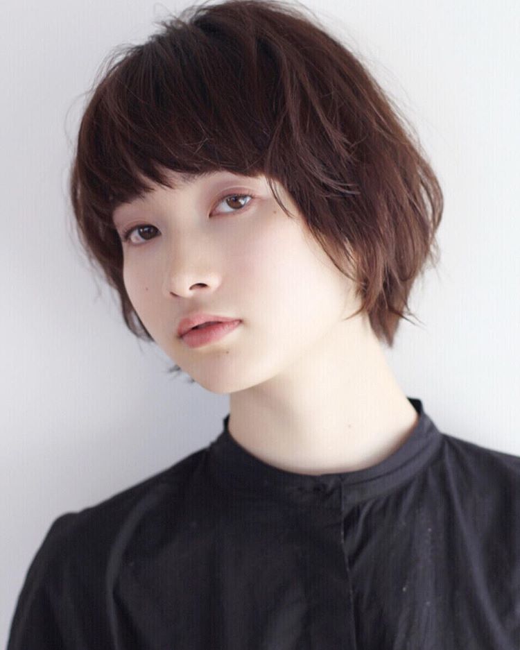 2019流行短发烫微卷年轻又时尚