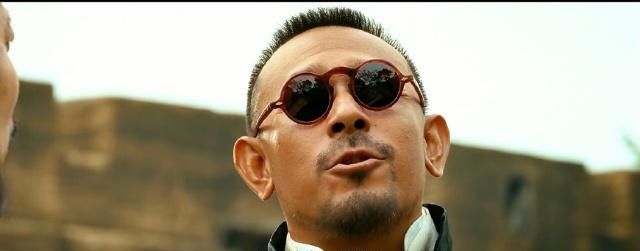 让子弹飞一会儿,现代思维方式解读张麻子赢得黄四郎的致命一击|黄四郎|麻子|鹅_新浪新闻