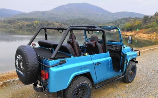 全新1.5t北汽bj212提车, 落地不足8万, 敞篷驾驶性能确实很不错!