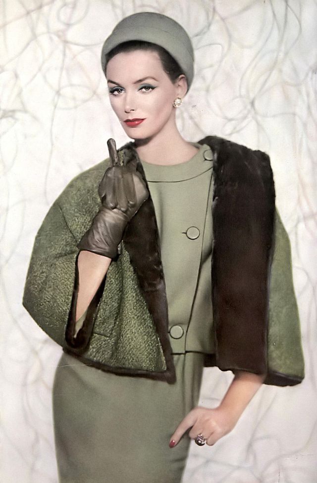 老照片:上世纪五十年代,带着 emme hats 的时尚人像(5)