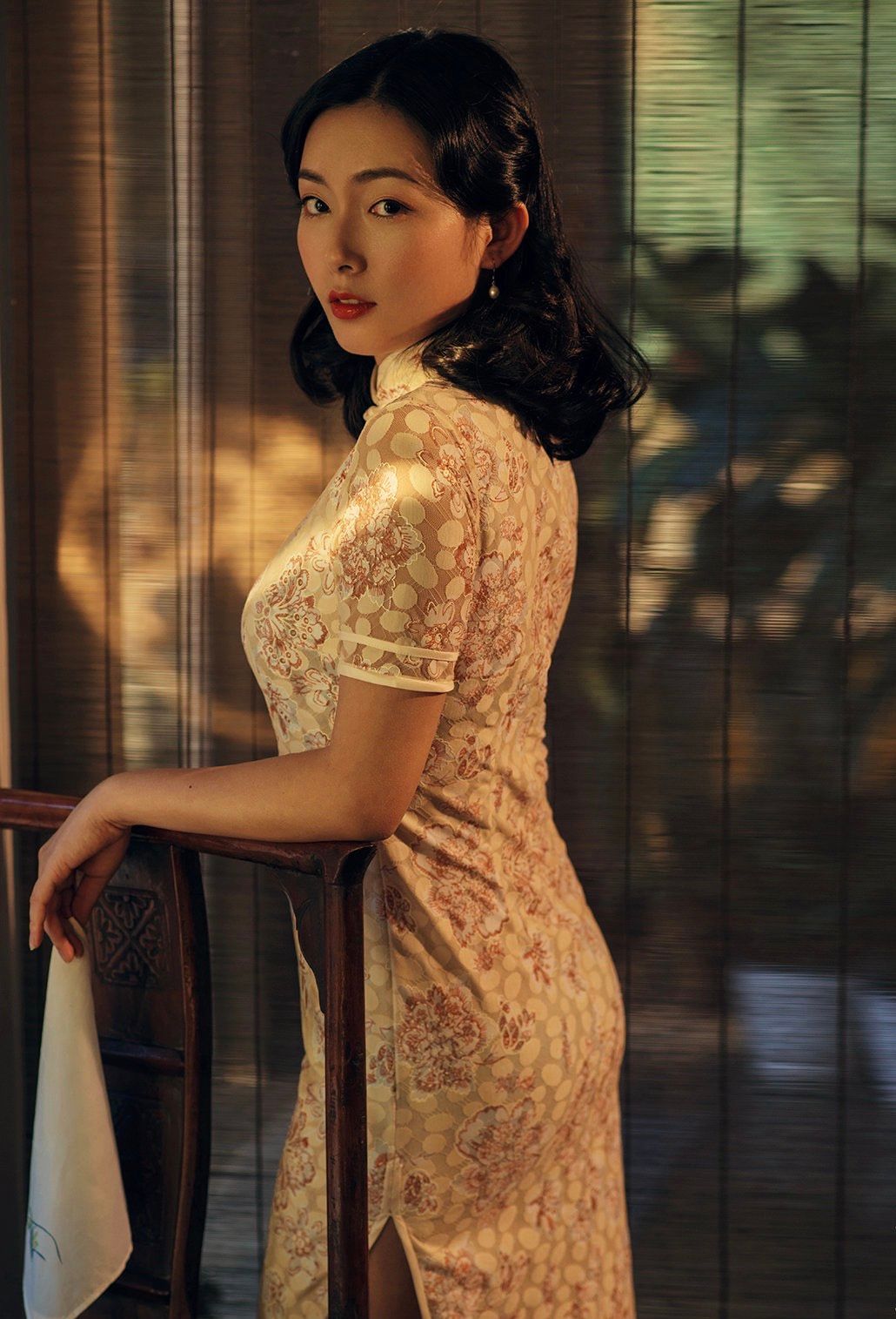 旗袍美女尽显东方女性独特的魅力