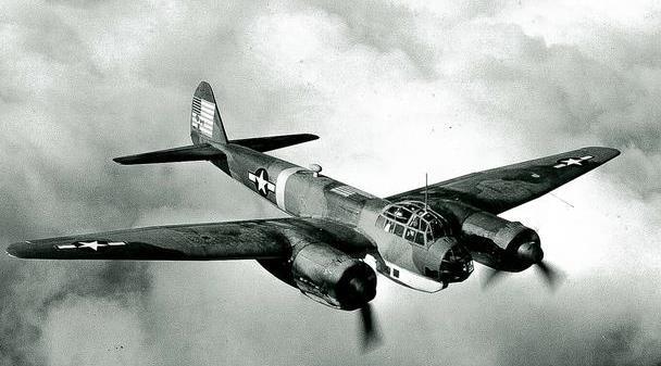 二战兵器全集被戈林称为神奇轰炸机的德国容克ju88轰炸机