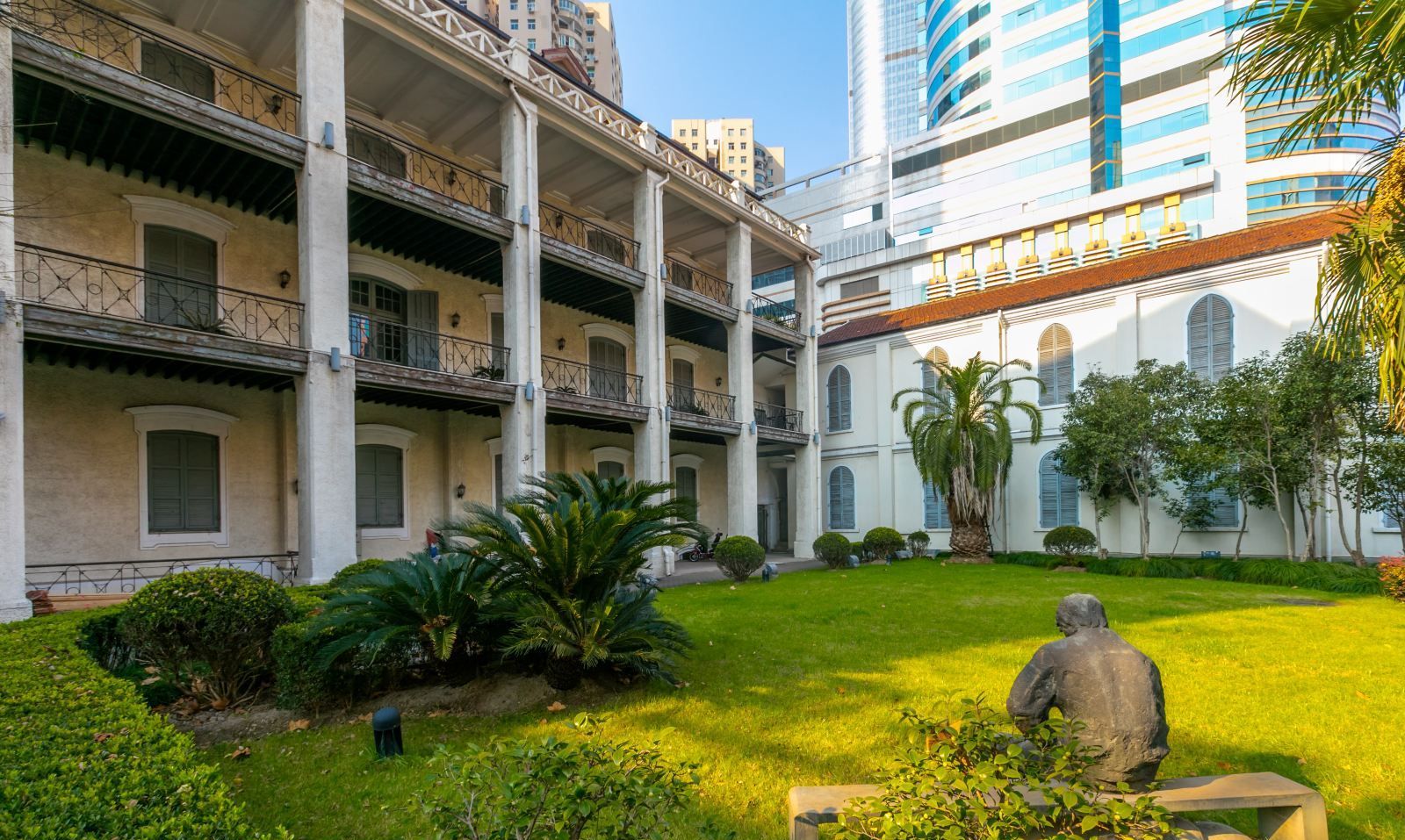 艾尚带你看世界:上海图书馆徐家汇藏书楼,你去过此处吗?