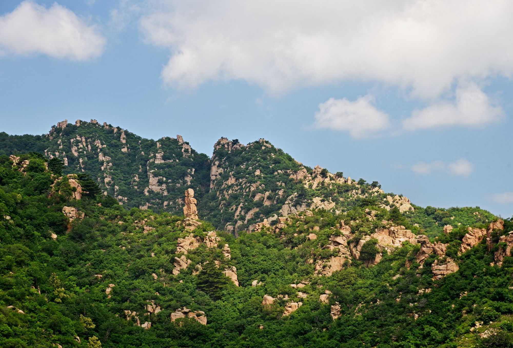 辽宁北票大黑山有龙脉不仅出过皇帝还有很多历史人物和故事