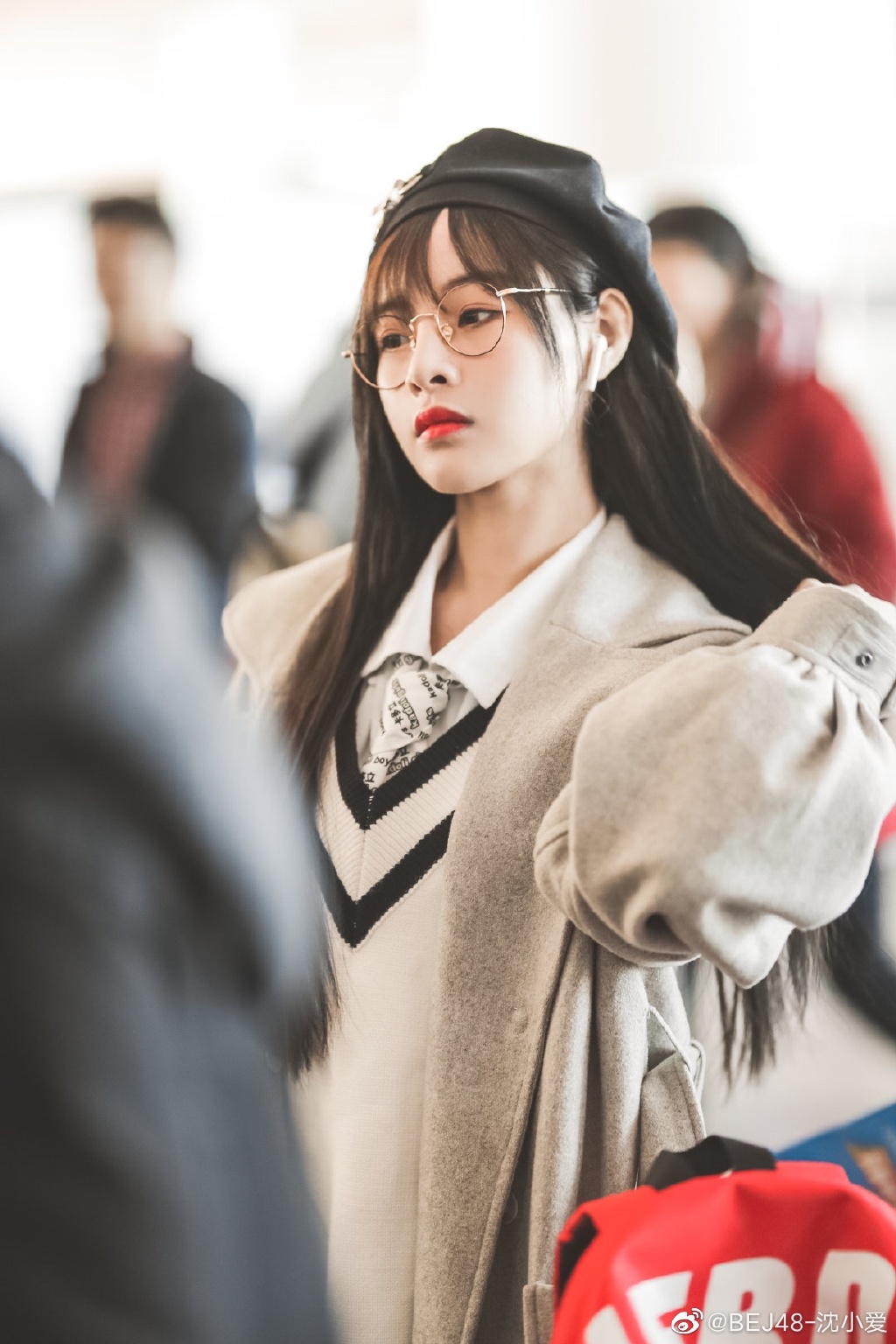 偶像美少女bej48-沈小爱迷人写真美照