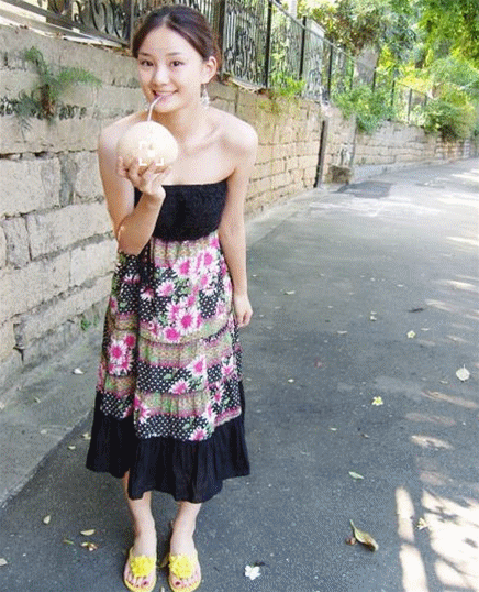 红苹果乐园|萧晴|馨子_新浪网