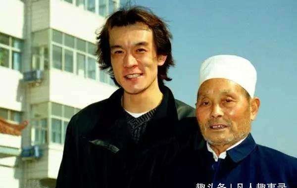 王守义十三香的接班人身家千亿,比王思聪颜值