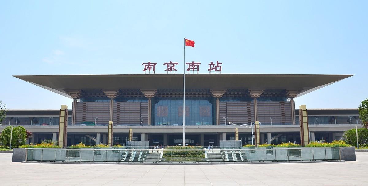 江苏最强的一座高铁站,是华东最大的交通枢纽站,耗资百亿打造