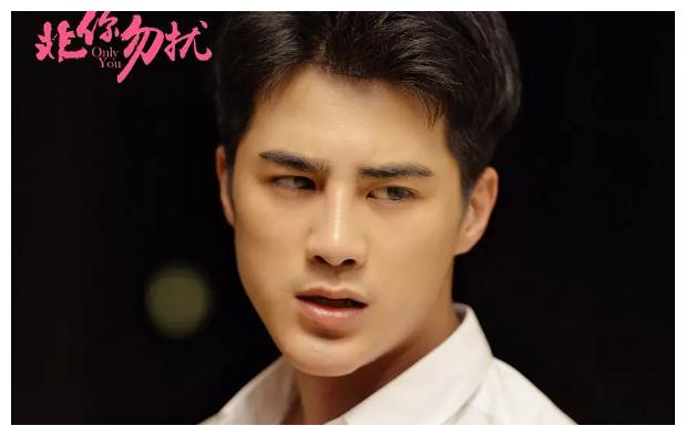 《小时代》南湘席城今年好事连连,郭碧婷订婚了,姜潮也快当爹了