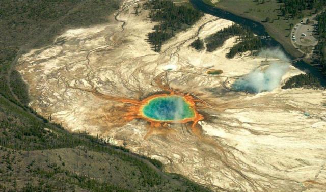 美国家公园中的超级火山,一旦喷发美国全境遭殃 