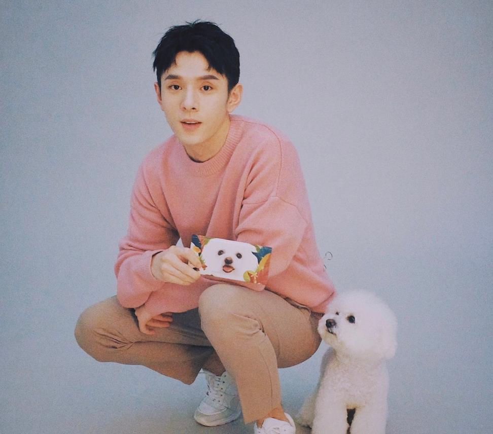 口红一哥李佳琦也是潮男?