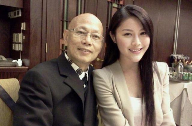 让女星陪睡,记录没删,交易过程被曝光|娱乐行业|富商|刘俐_新浪新闻