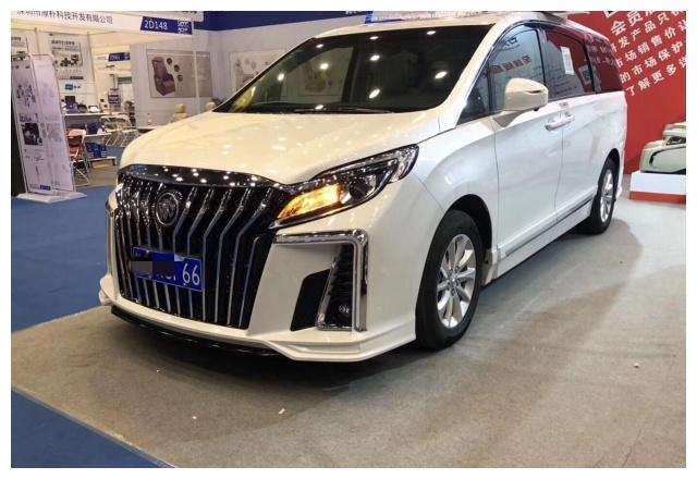 别克gl8改装大包围案例实拍图片