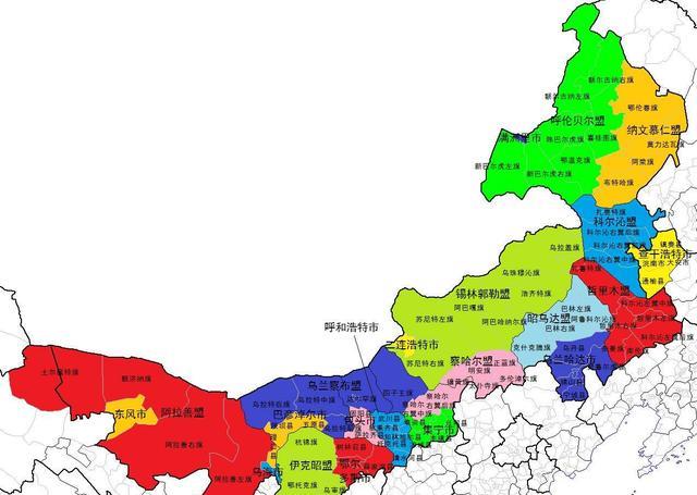 个镇,99个乡,17个民族乡,153个苏木,1个民族苏木,合计1024个乡级区划