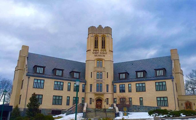 西点军校——美国众多的政治家,企业家,教育家和科学造就之地!