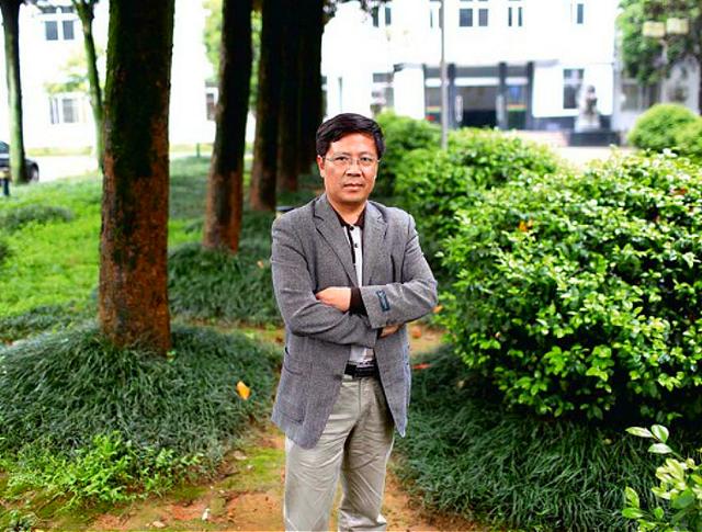 古瓷专家蔡炳龙