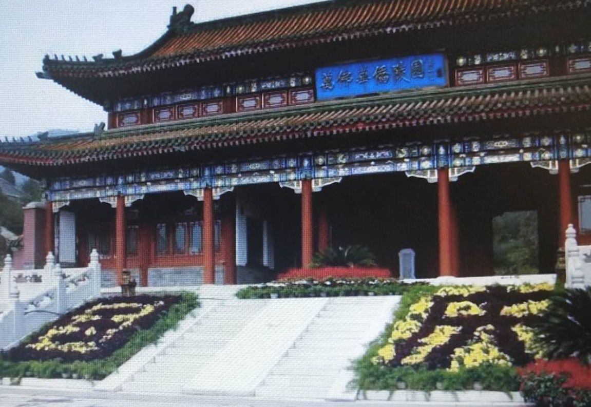 实拍马季墓地创作50年是真正相声大师墓碑7字道尽一生艰难