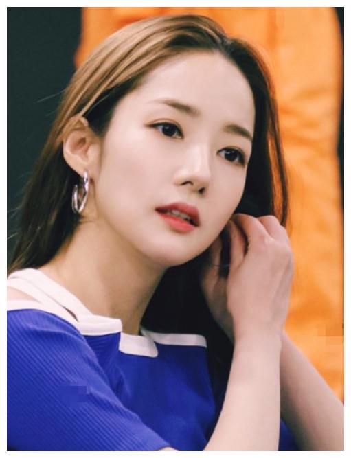 李敏镐前女友9年换脸3次依然迷倒朴叙俊可能会完成结婚目标