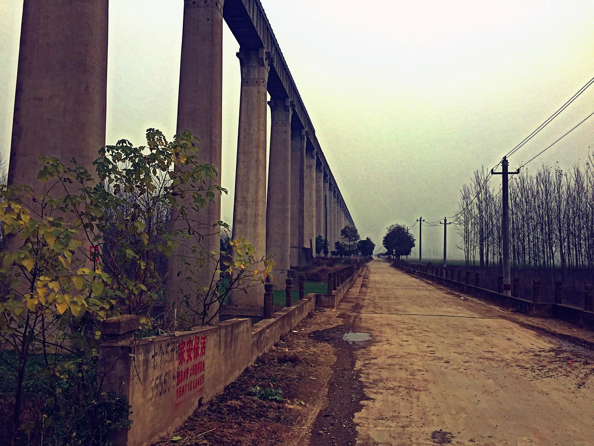 初见"天上银河"排子河大渡槽