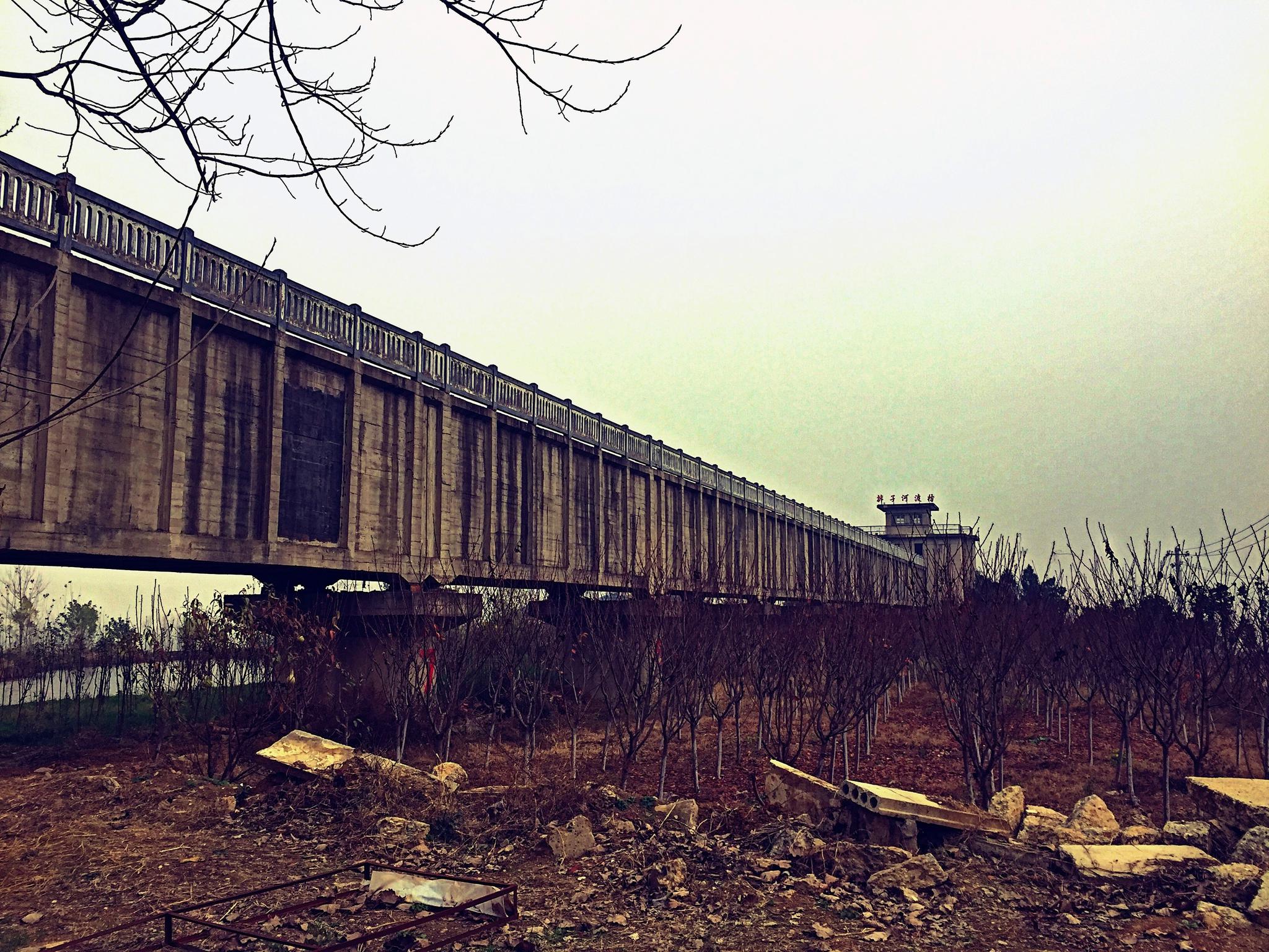 初见"天上银河"排子河大渡槽