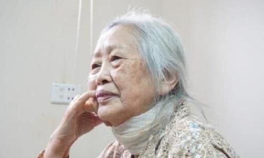 86岁老太跟丈夫离婚,丈夫大男子主义不做家务,50年前就想离