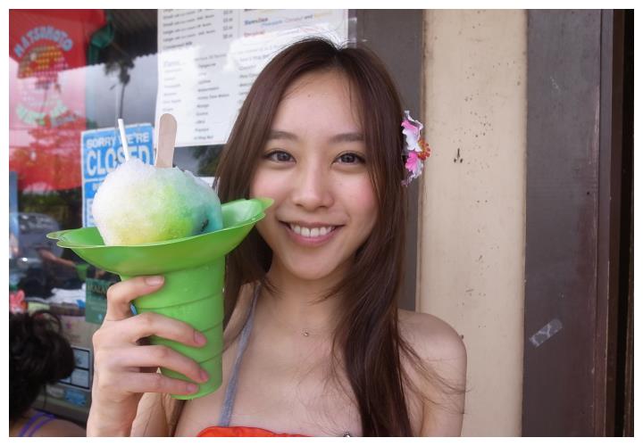 其实留农的原名叫刘容嘉,1983年生于台湾,毕业于台湾