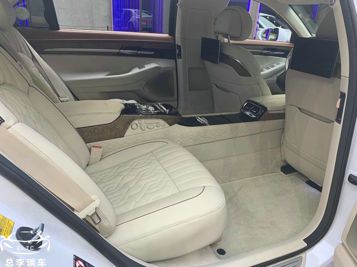 最贵韩国车，颜值不输宝马，空间不输慕尚，这价格你买账吗？