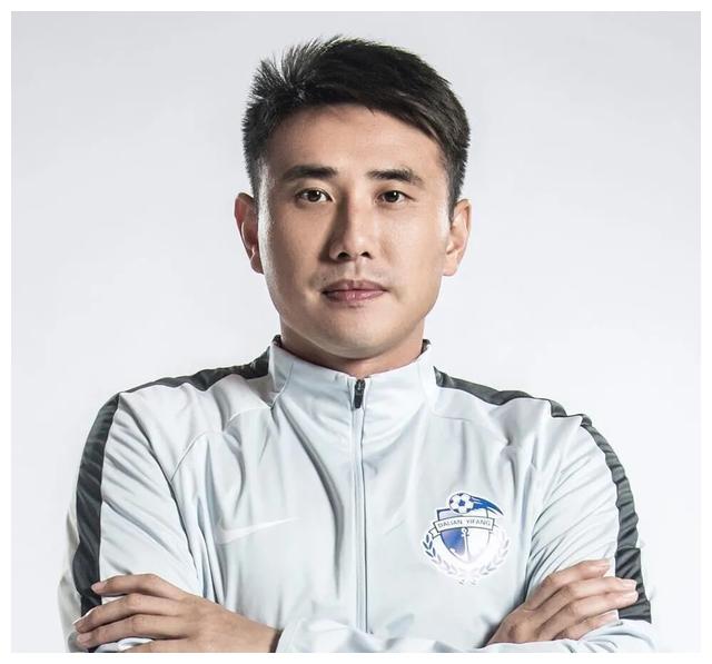 大连王牌飞翼成离队热门,曾是球队重金引援,深受名帅马林器重!