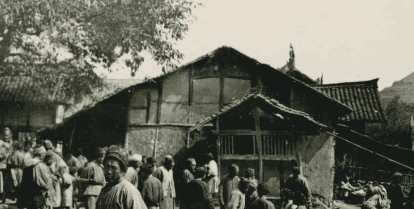 老照片：1840-1912，清朝末期罕见老照片，最后一张让人可气|老照片|制造局|买办|官家|农工_新浪新闻